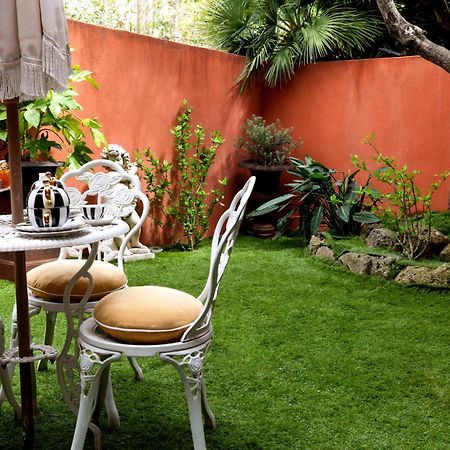 La Bravade Luxe Et Serenite Au Coeur De Saint-Tropez Suites Spacieuses Avec Jardin Enchanteur Luaran gambar
